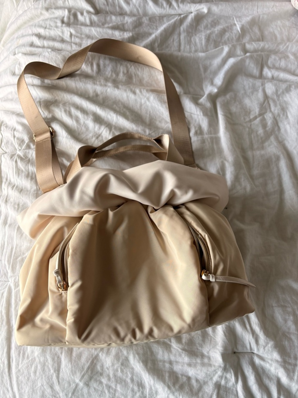 Cejon Cream & Beige Padded Drawstring Backpack - Picture 3 of 3